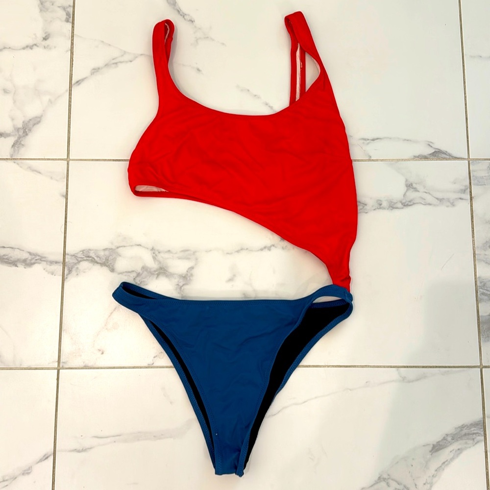 Solid & Striped Swimsuit one piece cut out